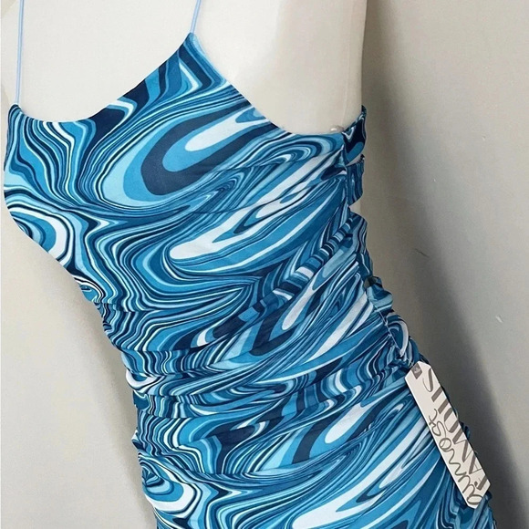 Open back ruched dress vacation Coachella girly mermaid - Picture 3 of 4